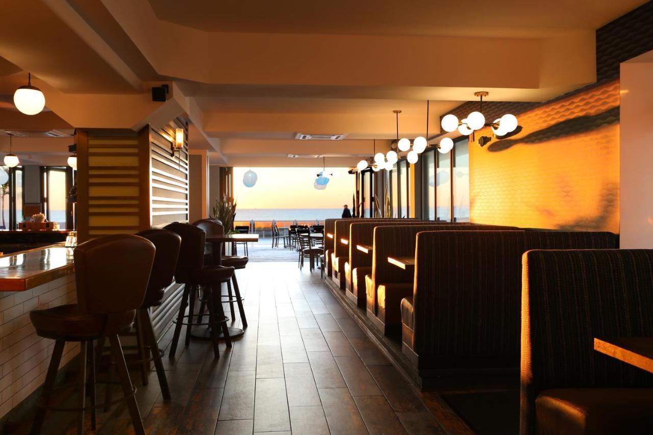 Quality Inn Boardwalk Ocean City Exterior photo